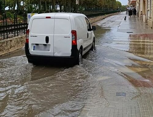 Les inundacions recurrents castiguen el carrer Anselm Clavé durant els episodis de pluja