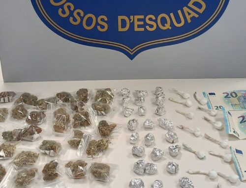 Els Mossos detenen un home per traficar amb drogues a prop d’un institut de Calella